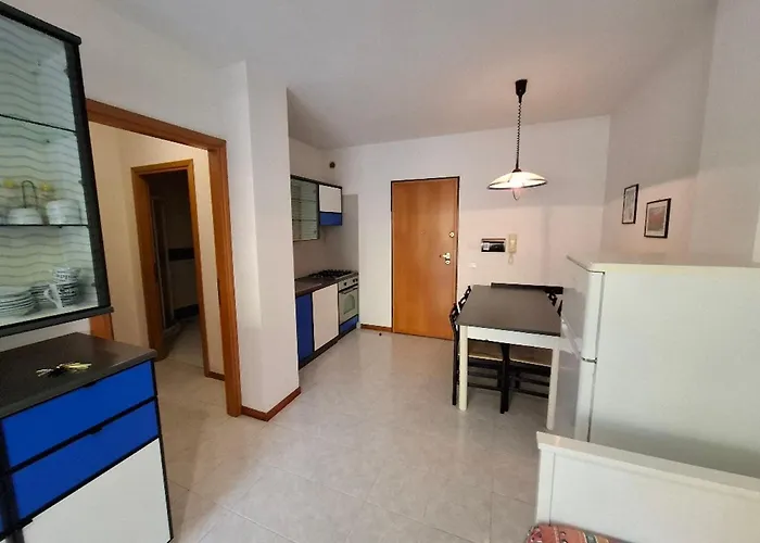 Comfortable Flat With Shared Pool Apartment Bibione