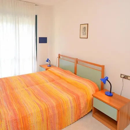 Comfortable Flat With Shared Pool * 비비오네